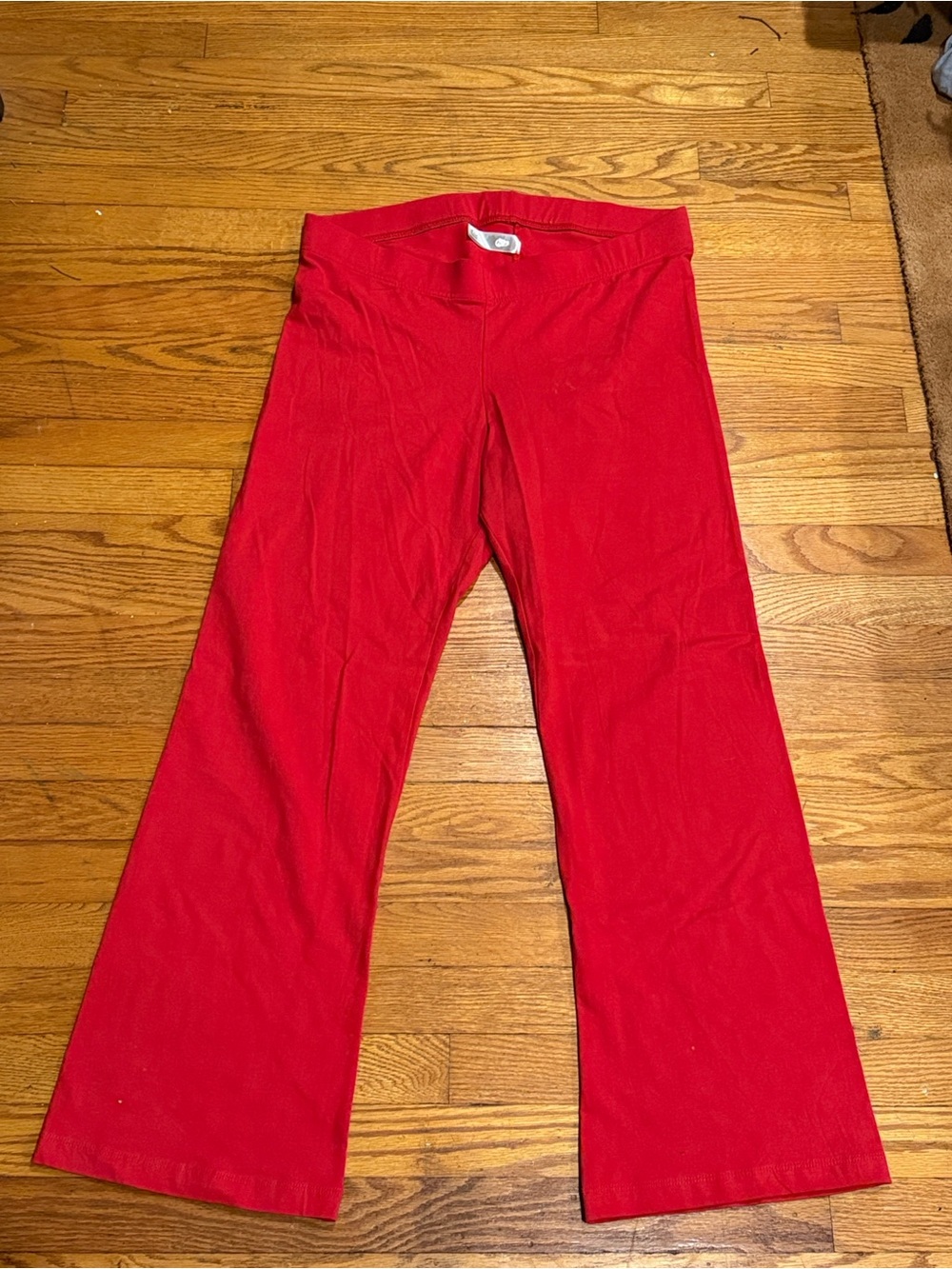Old Navy Red Woman’s Flare Leggings. Size XL
